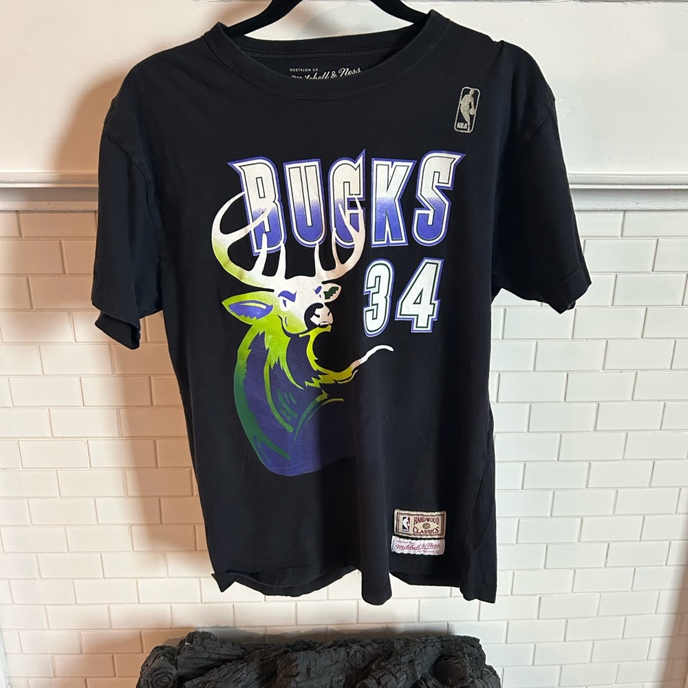 Mitchell & Ness Hardwood Classics Black Ray Allen Bucks shirt